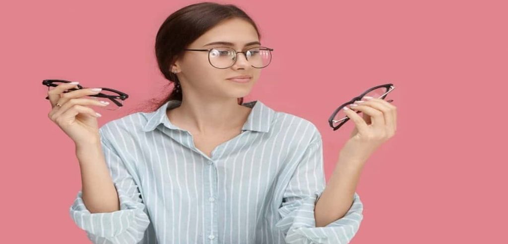Gọng kính nào bền nhất