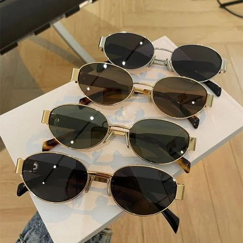 kính râm nữ kiểu dáng retro